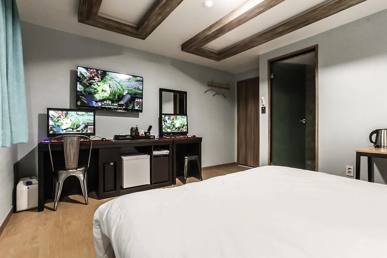 Noble Hotel Incheon 2*,  Güney Kore
