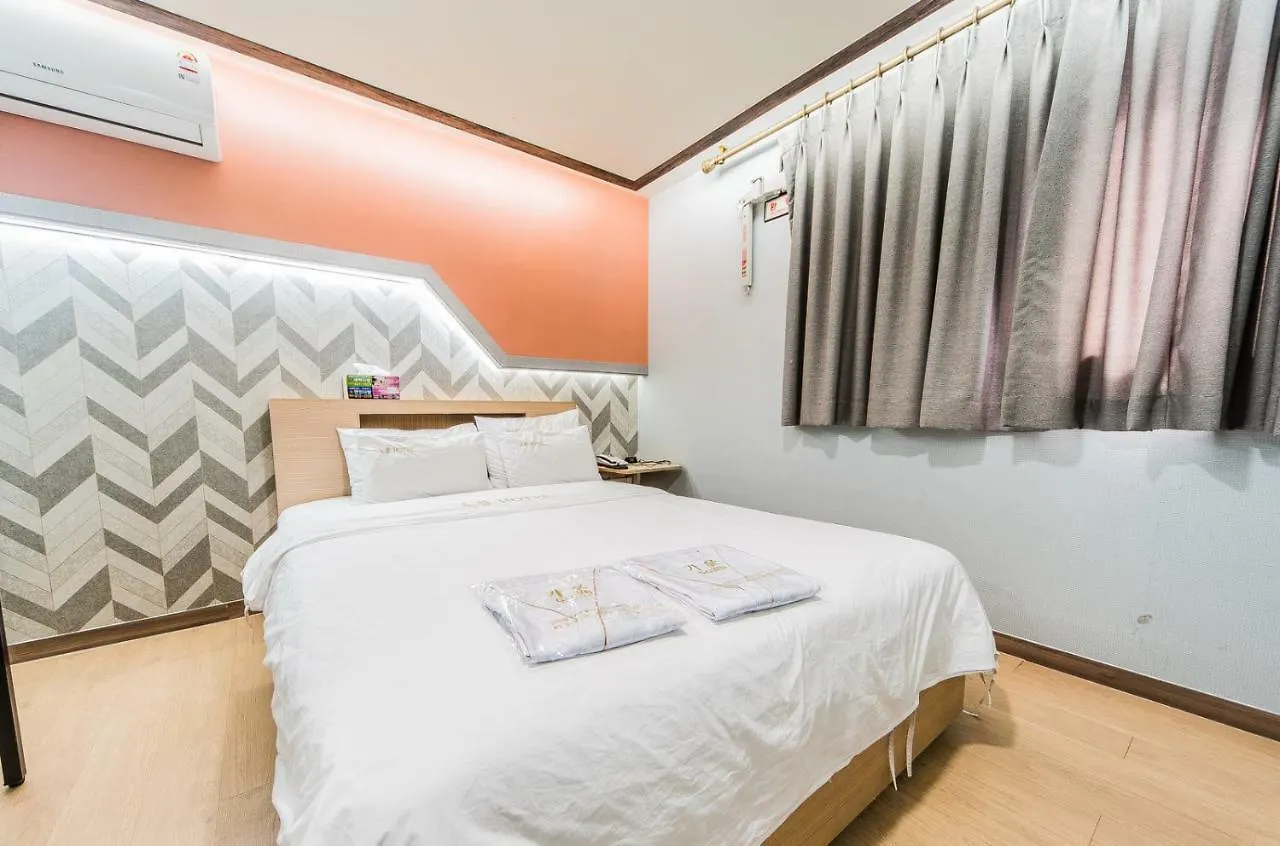 Noble Hotel Incheon 2*,  Güney Kore