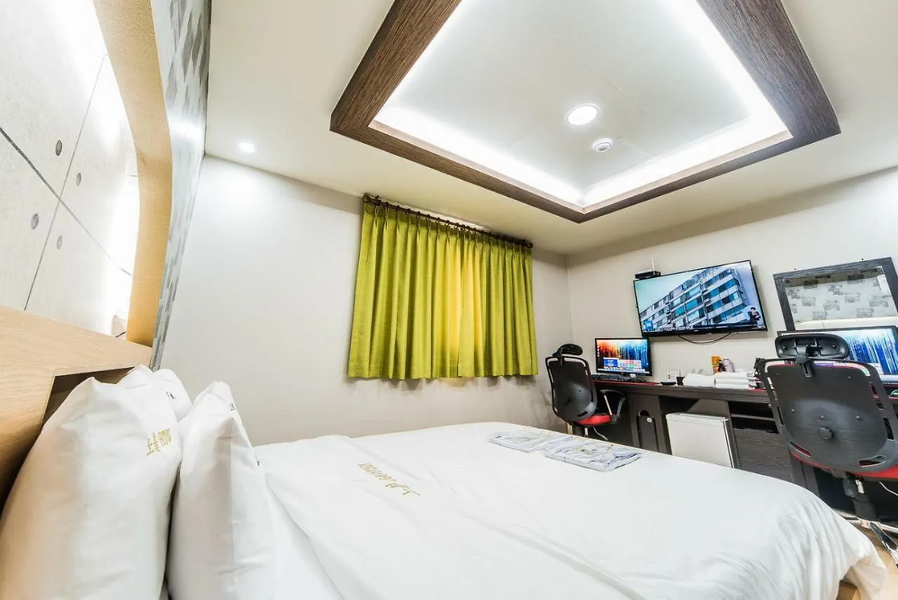 Noble Hotel Incheon 2*,